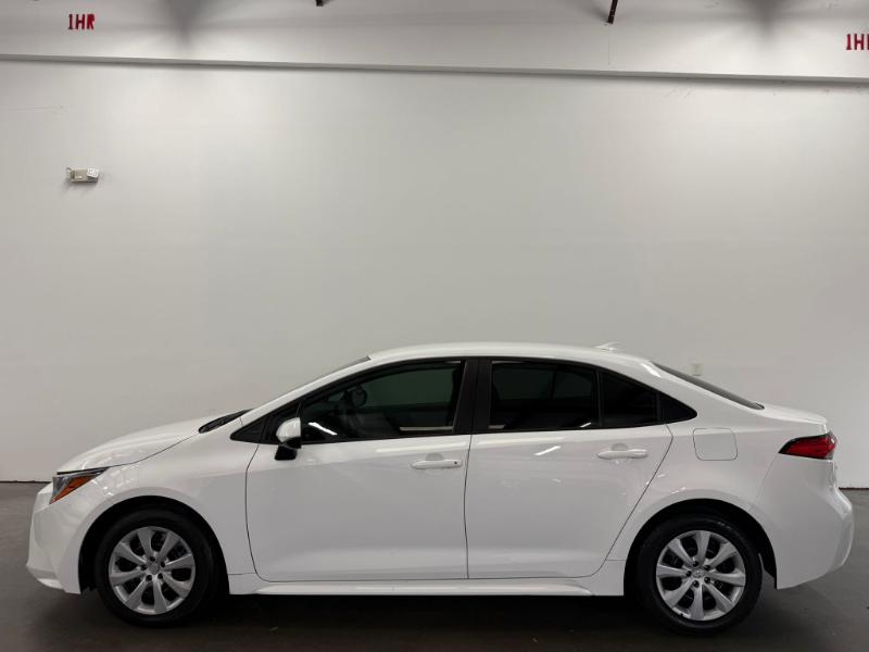 Toyota Corolla LE 2022