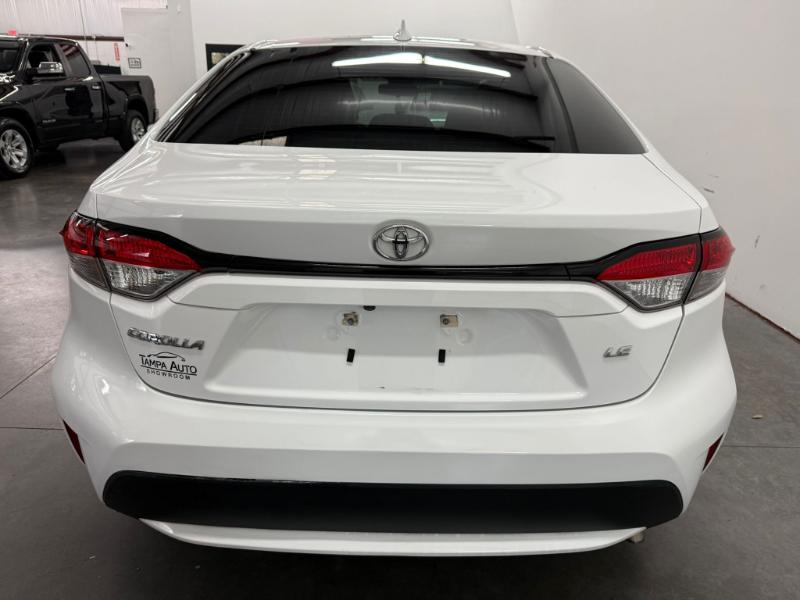 Toyota Corolla LE 2022