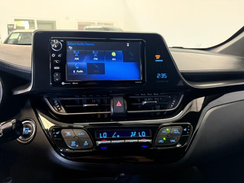 Toyota C-HR XLE Premium 2018