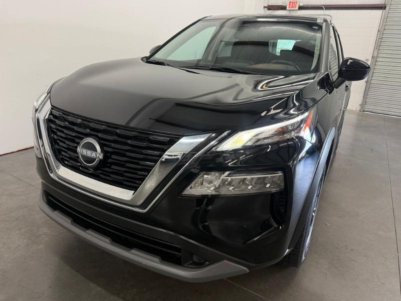 Nissan Rogue SV 2023