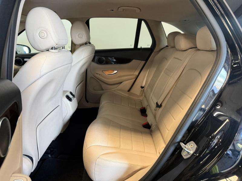 Mercedes-Benz GLC-Class GLC300 2020