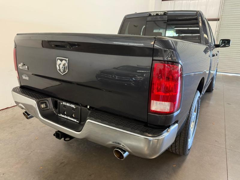 RAM 1500 SLT Quad Cab 2WD 2016
