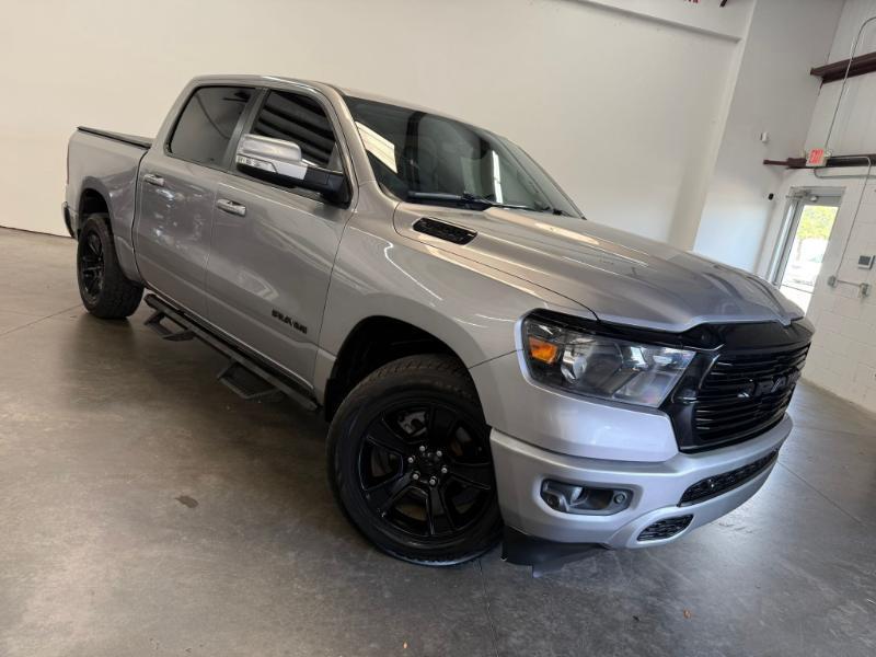 RAM 1500 Big Horn Crew Cab SWB 4WD 2020