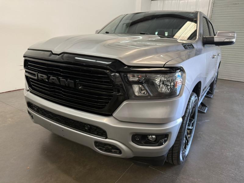 RAM 1500 Big Horn Crew Cab SWB 4WD 2020