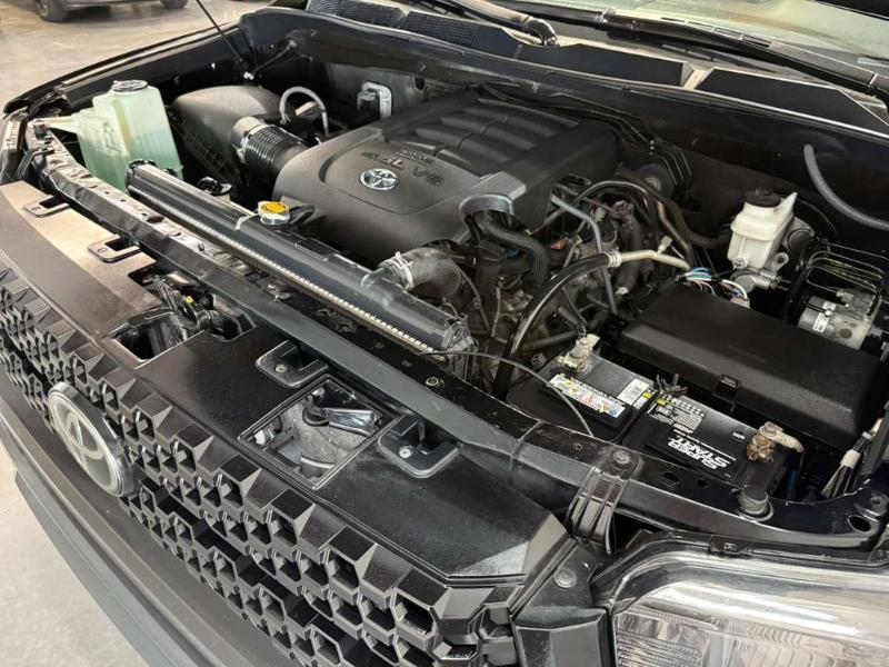 Toyota Tundra SR5 4.6L V8 Double Cab 2WD 2018