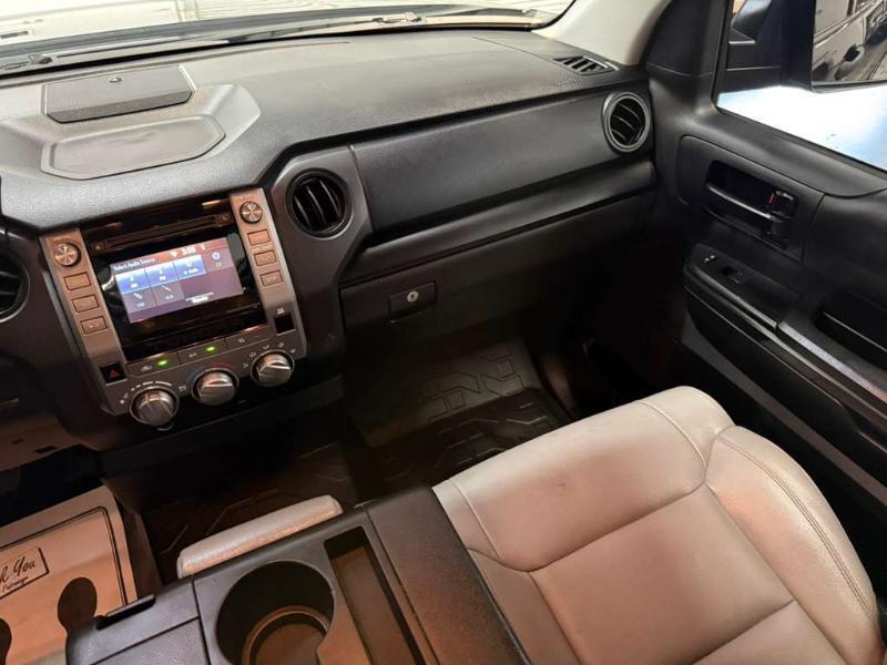 Toyota Tundra SR5 4.6L V8 Double Cab 2WD 2018