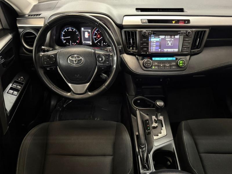Toyota RAV4 XLE FWD 2017