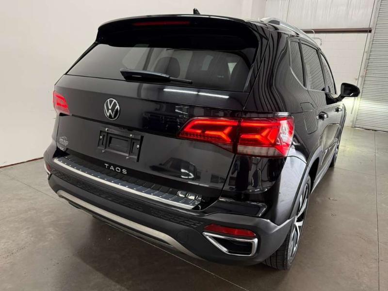 Volkswagen Taos SE 2023