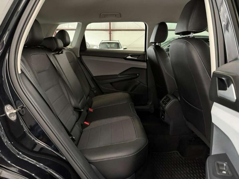 Volkswagen Taos SE 2023