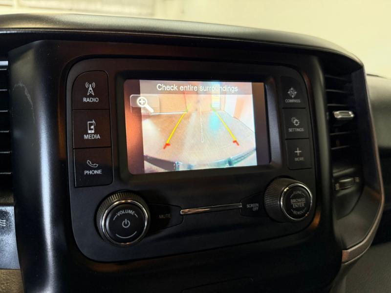 RAM 1500 Tradesman Quad Cab 2WD 2024