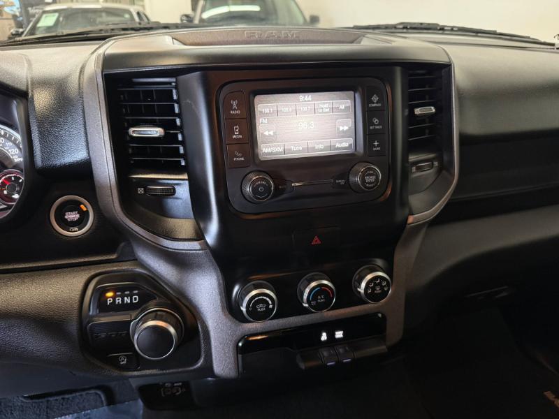 RAM 1500 Tradesman Quad Cab 2WD 2024