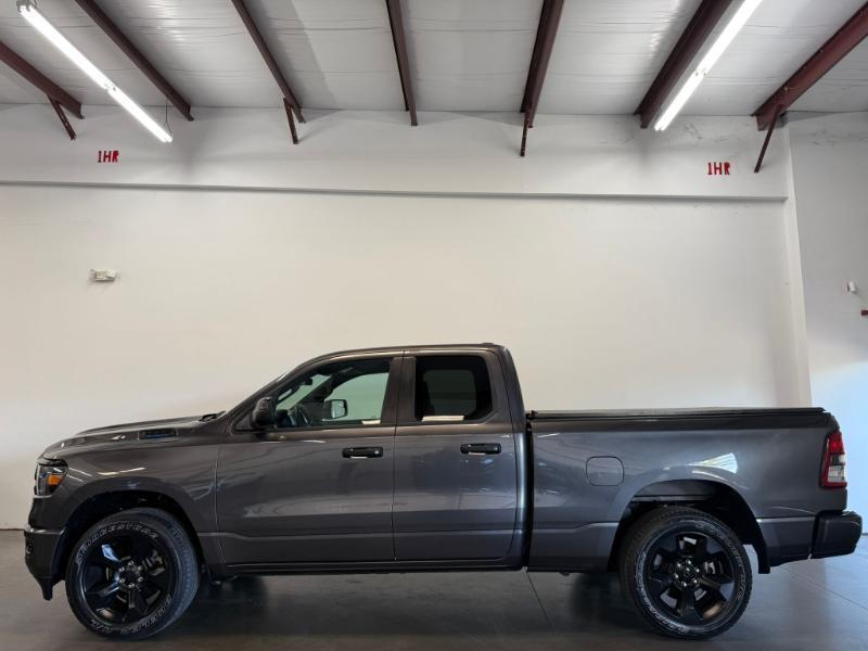 RAM 1500 Tradesman Quad Cab 2WD 2024