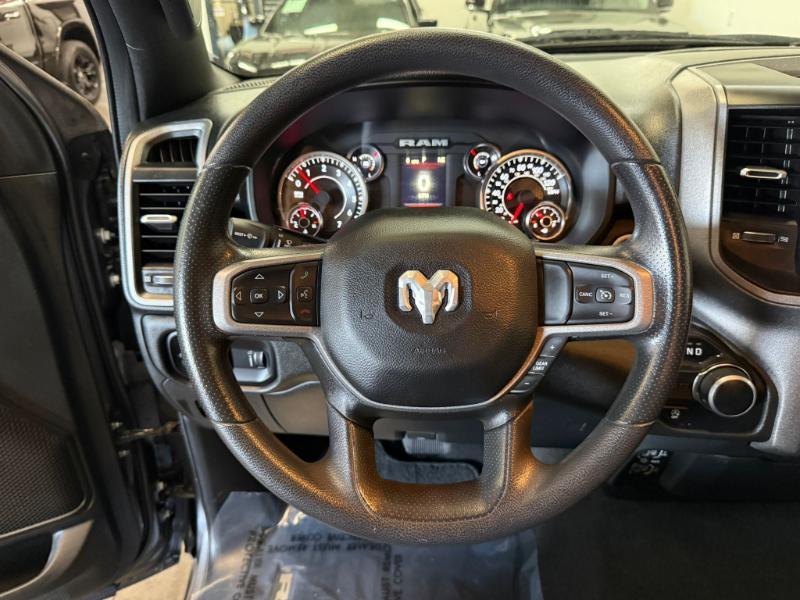 RAM 1500 Tradesman Quad Cab 2WD 2024