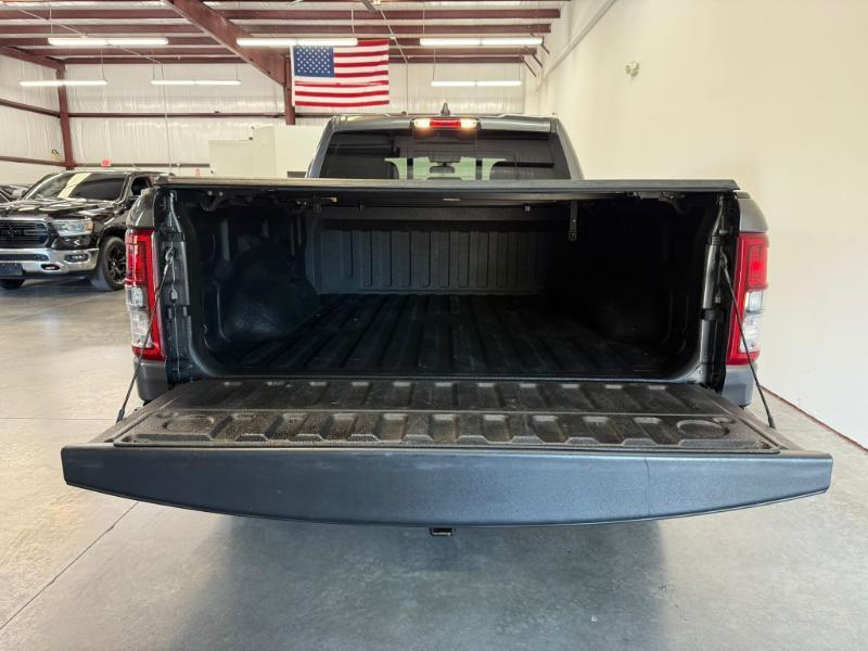 RAM 1500 Tradesman Quad Cab 2WD 2024