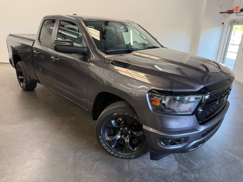 RAM 1500 Tradesman Quad Cab 2WD 2024