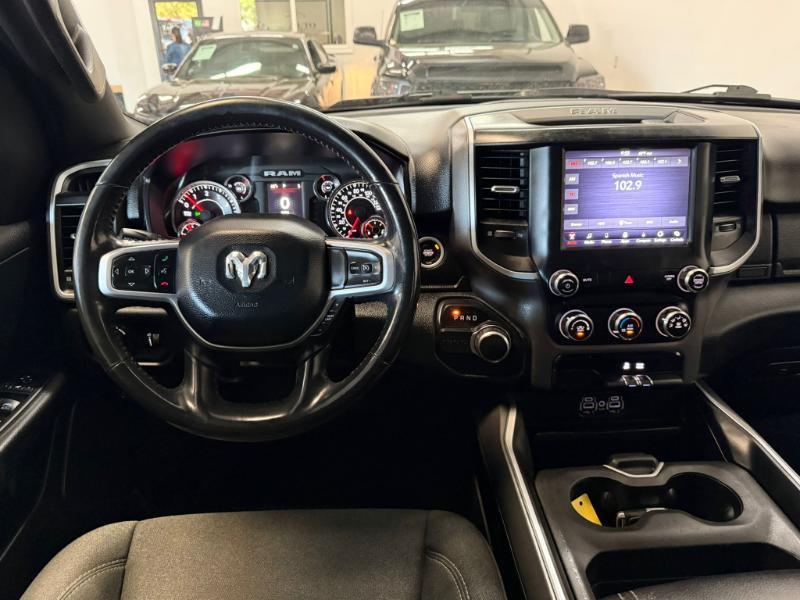 RAM 1500 Big Horn Quad Cab 2WD 2020