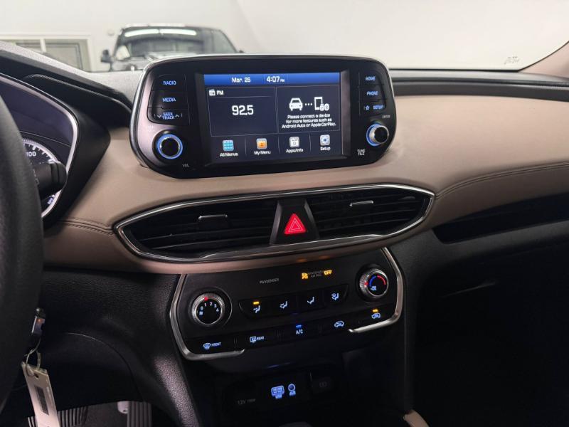 Hyundai Santa Fe SE 2.4 2020