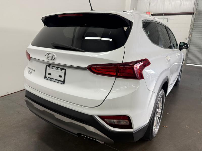 Hyundai Santa Fe SE 2.4 2020