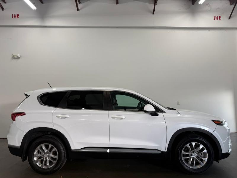 Hyundai Santa Fe SE 2.4 2020