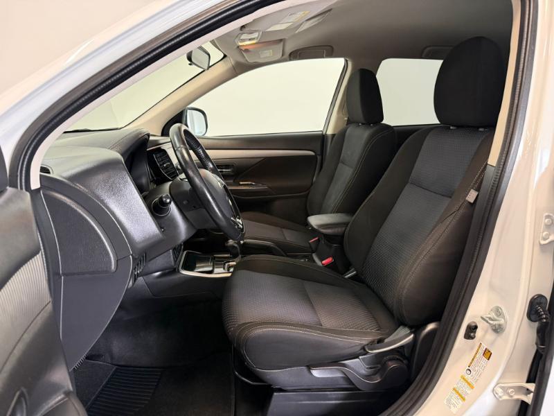 Mitsubishi Outlander SEL 2WD 2018