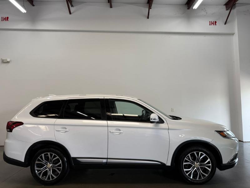 Mitsubishi Outlander SEL 2WD 2018