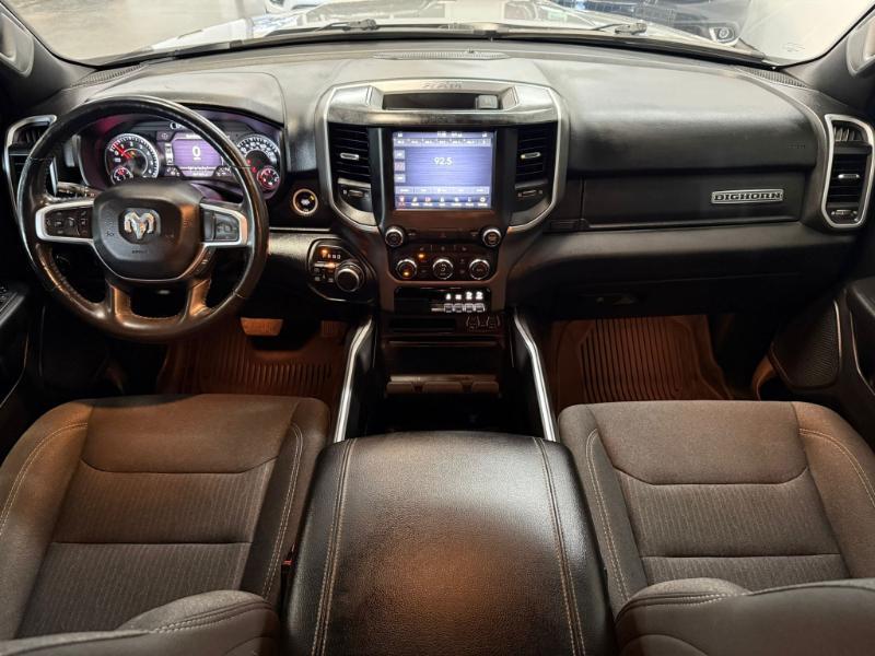 RAM 1500 Big Horn Crew Cab SWB 4WD 2020