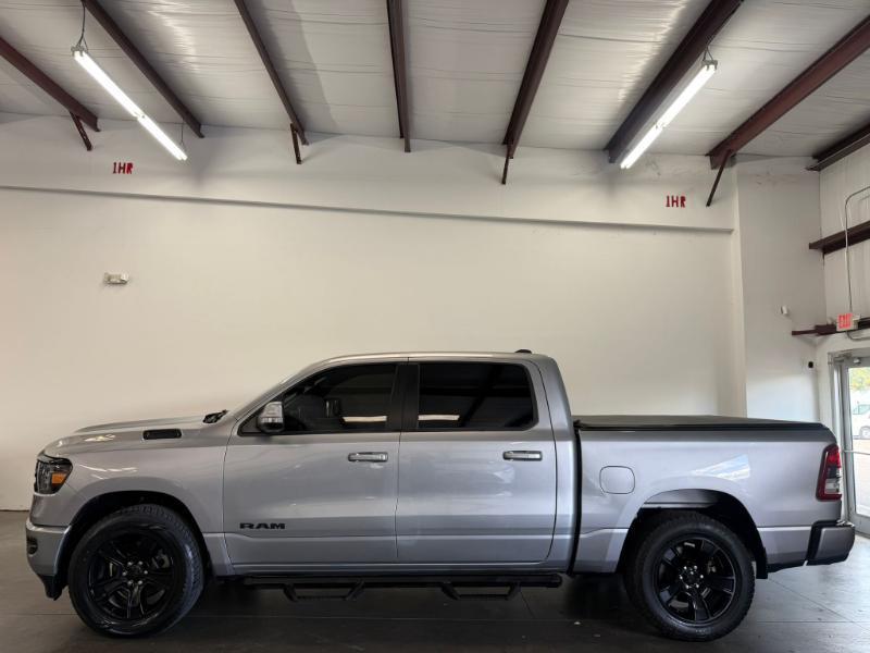 RAM 1500 Big Horn Crew Cab SWB 4WD 2020