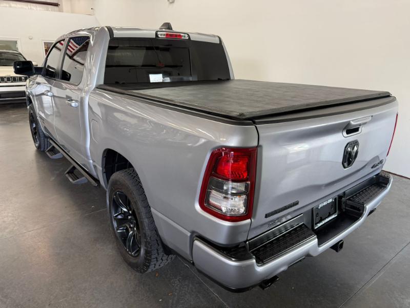 RAM 1500 Big Horn Crew Cab SWB 4WD 2020