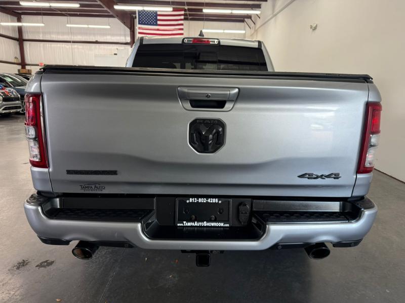 RAM 1500 Big Horn Crew Cab SWB 4WD 2020