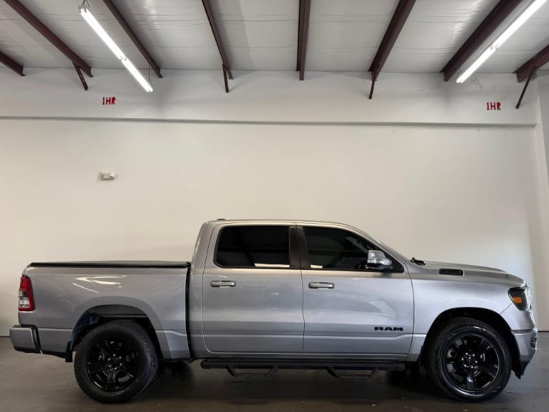 RAM 1500 Big Horn Crew Cab SWB 4WD 2020