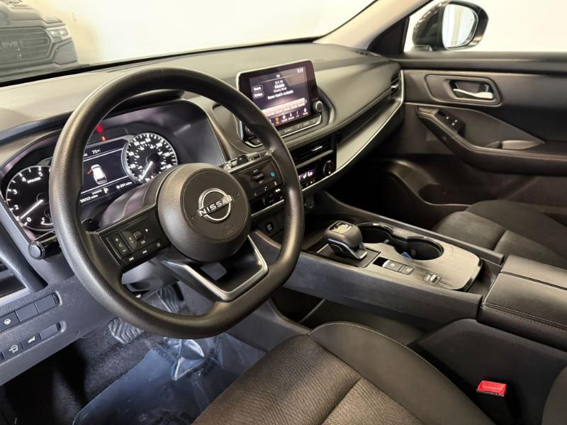 Nissan Rogue SV 2024