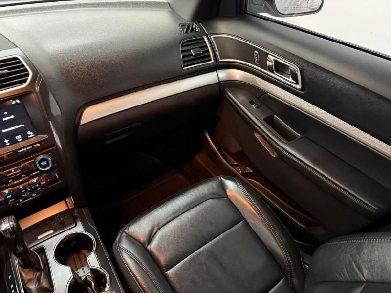 Ford Explorer XLT FWD 2017