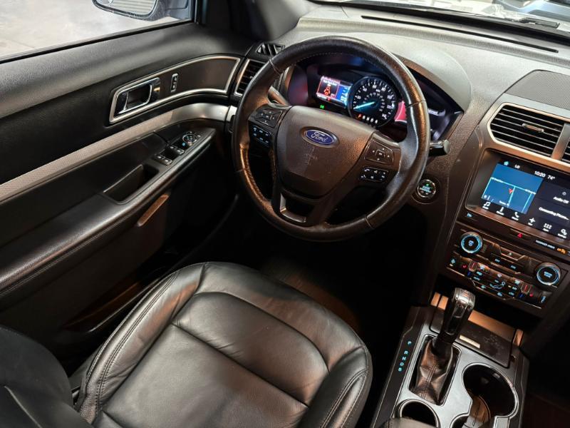 Ford Explorer XLT FWD 2017