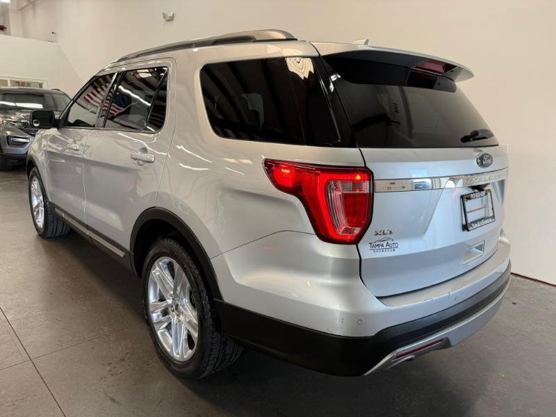 Ford Explorer XLT FWD 2017