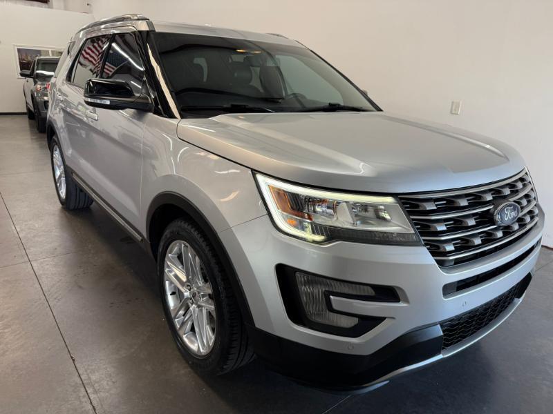 Ford Explorer XLT FWD 2017