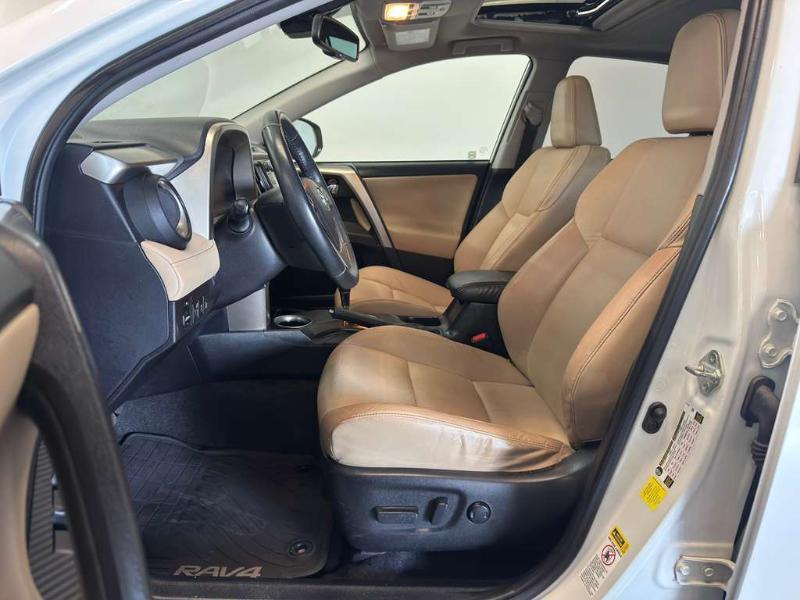 Toyota RAV4 Limited FWD 2015