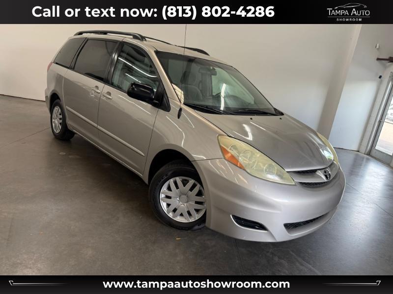 2006 Toyota Sienna LE 7-Passenger