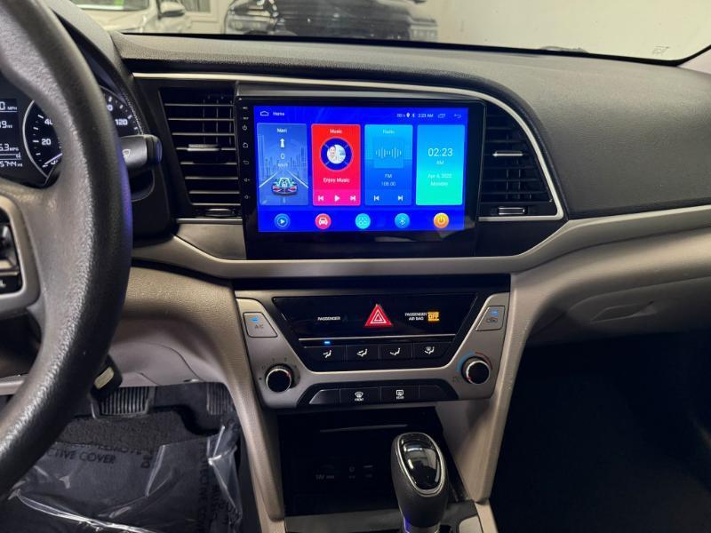 Hyundai Elantra SE 2018