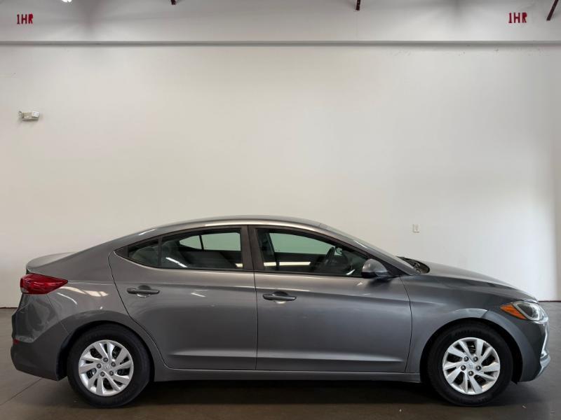 Hyundai Elantra SE 2018