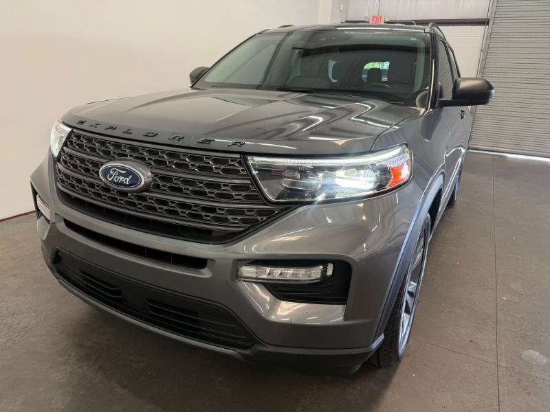 Ford Explorer XLT 2021