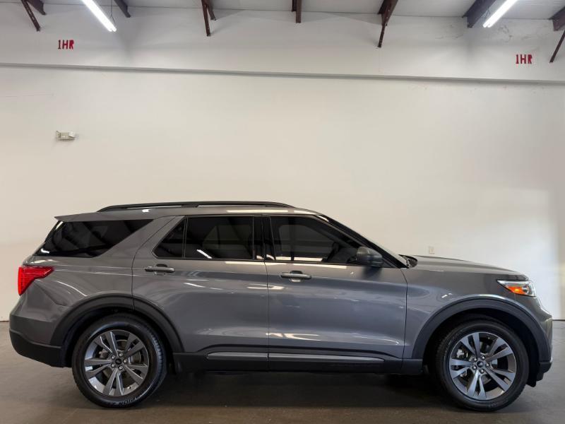 Ford Explorer XLT 2021