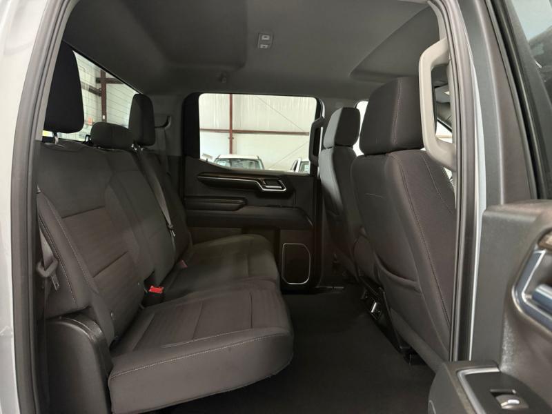 Chevrolet Silverado 1500 LT Crew Cab 2WD 2024