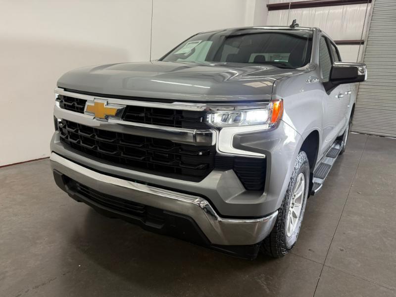Chevrolet Silverado 1500 LT Crew Cab 2WD 2024