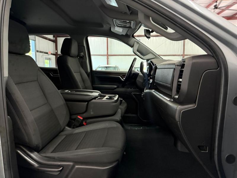 Chevrolet Silverado 1500 LT Crew Cab 2WD 2024