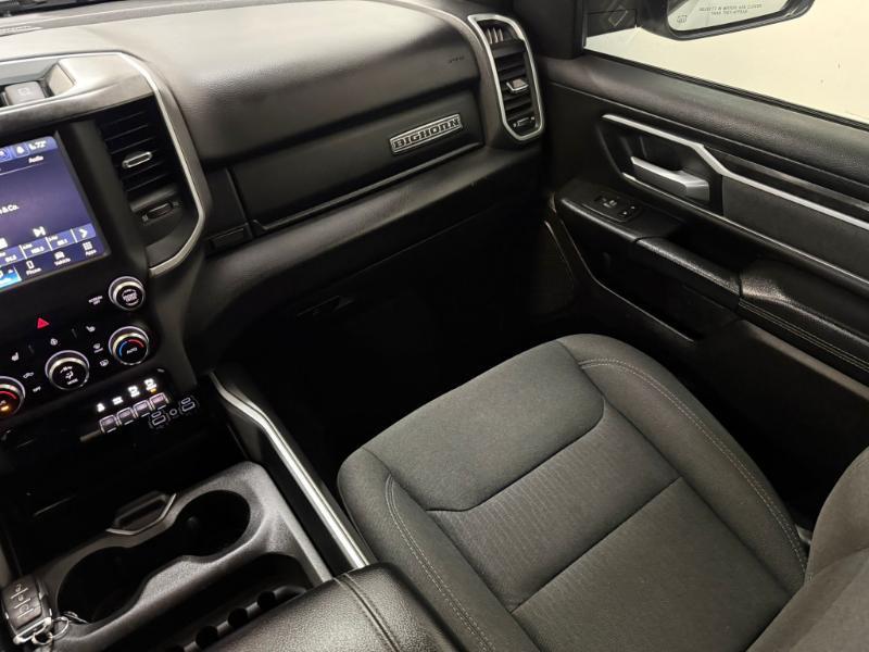 RAM 1500 Big Horn Crew Cab SWB 2WD 2022