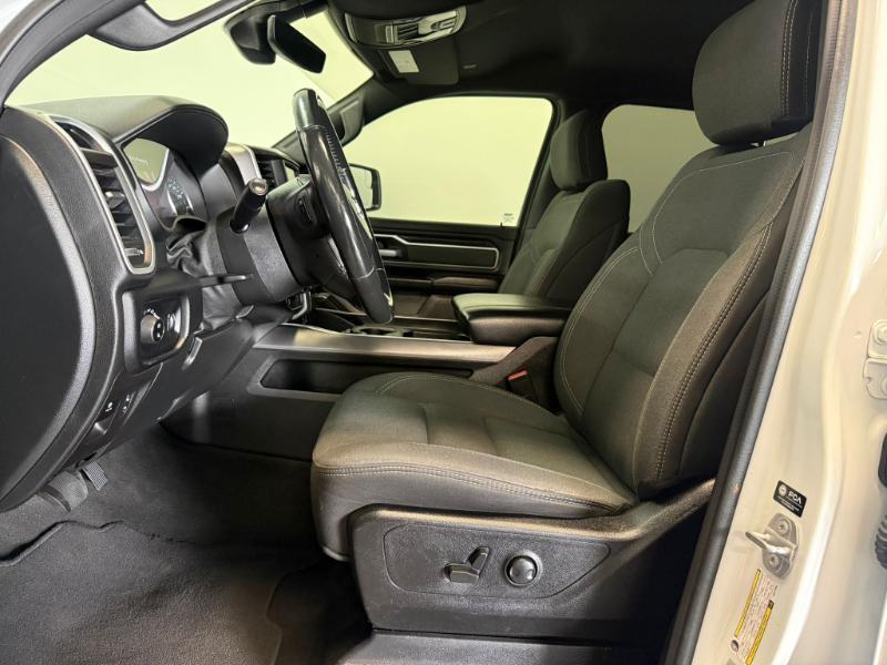 RAM 1500 Big Horn Crew Cab SWB 2WD 2022