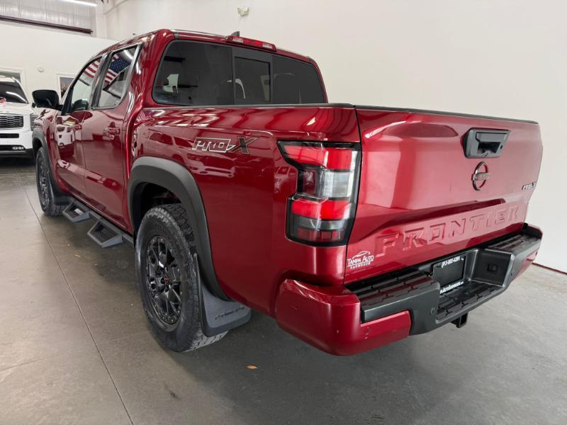 Nissan Frontier  2022