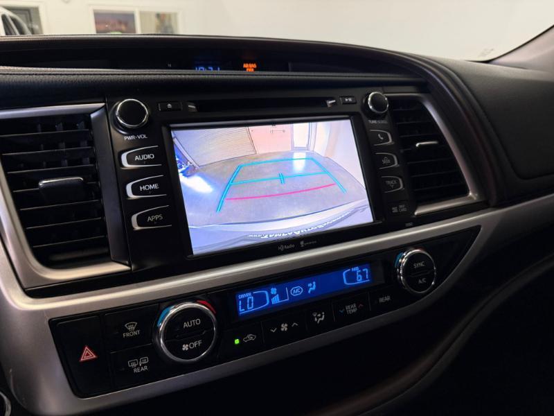 Toyota Highlander XLE AWD V6 2015