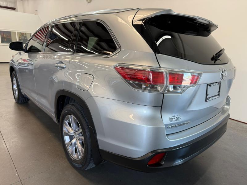 Toyota Highlander XLE AWD V6 2015
