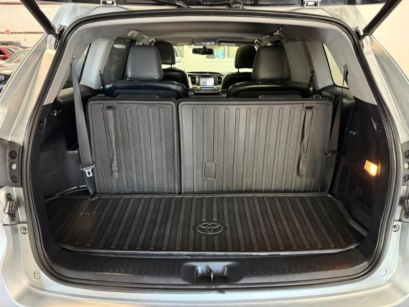 Toyota Highlander XLE AWD V6 2015